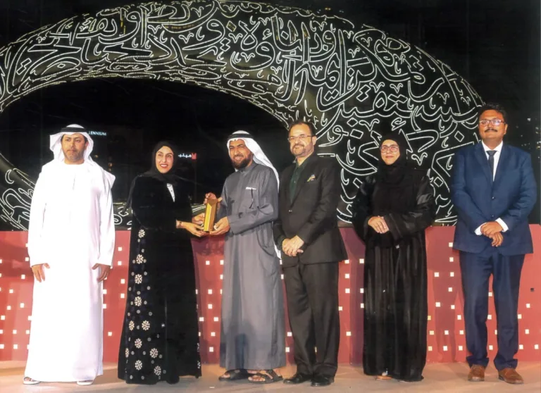 المجلس الباكستاني للتعليم والثقافة يُكرَّم بجائزة الفئة الذهبية في جوائز إثراء 2025 في دبي الباكستاني