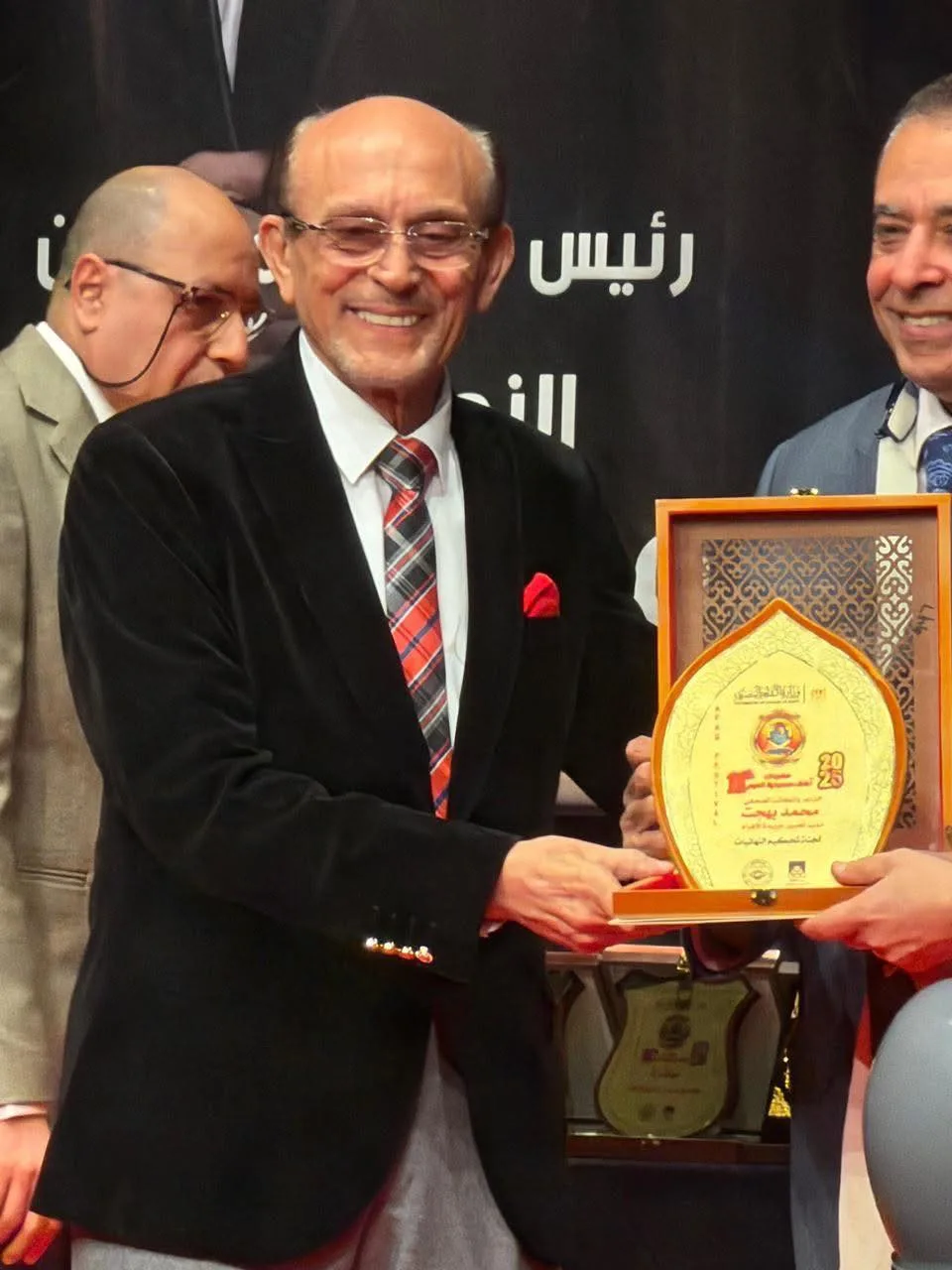 محمد صبحي… من تكريم الأوبرا إلى عاصفة فيديو السائق: ما بين غضبٍ عابر وجدالٍ مستمر محمد صبحي