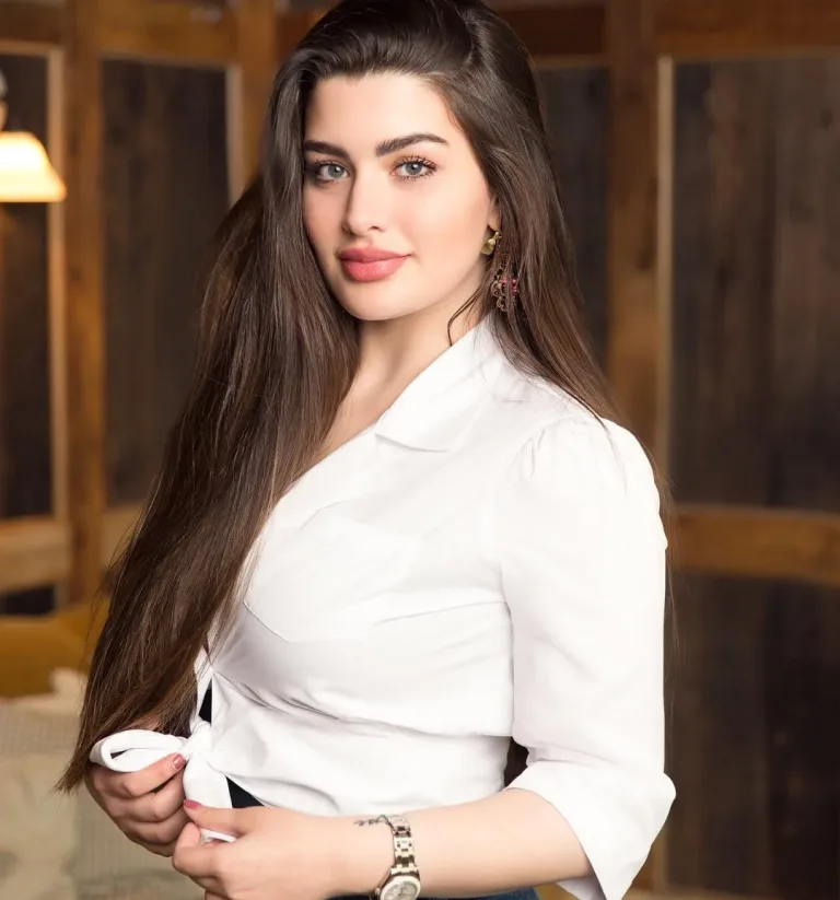 روان بن حسين بعد السجن… لحظة مؤثرة في المستشفى مع ابنتها وسط جدل قضائي مستمر c726e7ea76b54b2d5cdafd9b4fafcb31 e1764609972148