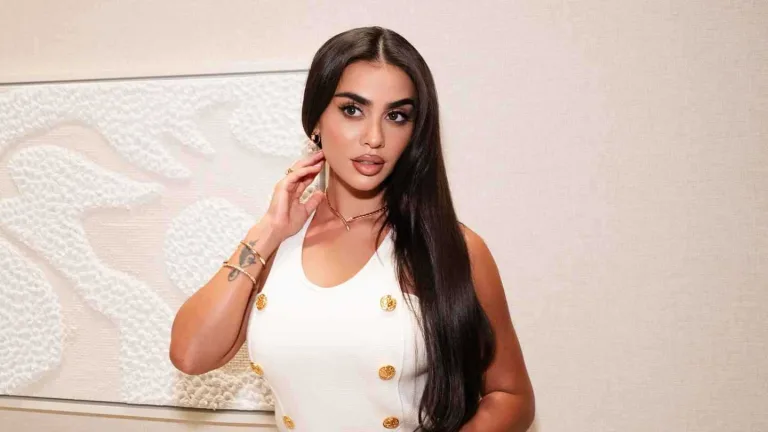 0a421856 429e 40ab bff9 cf6ba69edea8