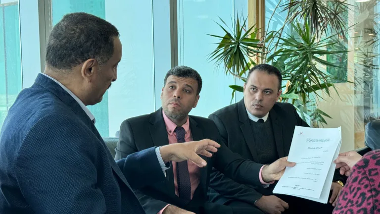 253f5236 51cf 4bf2 ac76 5769912363f5