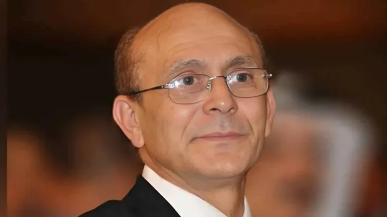 شقيق محمد صبحي يتحدث عن حالته الصحية بعد دخوله للمستشفى 31c42427 f8ed 4175 9b1e cb2967d76e35