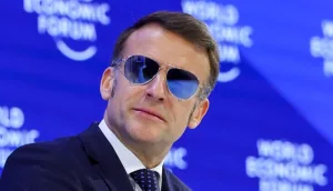 نظارة ماكرون تشعل سوق الموضة الفاخرة وتحوّل إطلالة سياسية إلى نجاح تجاري عالمي ماكرون