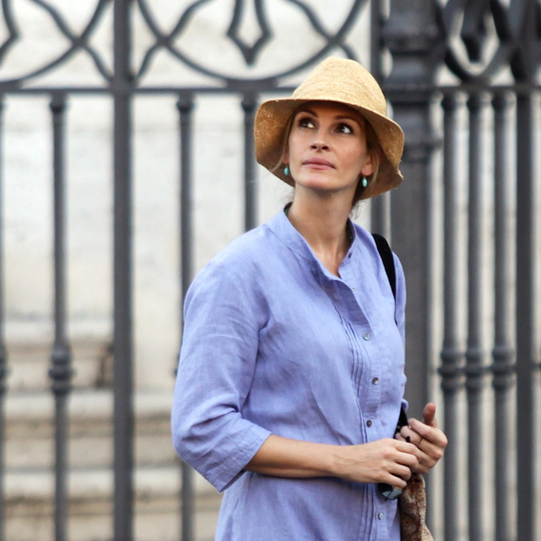 جوليا روبرتس تتبرأ من الذكاء الاصطناعي وتدافع عن روح التمثيل الإنساني جوليا روبرتس