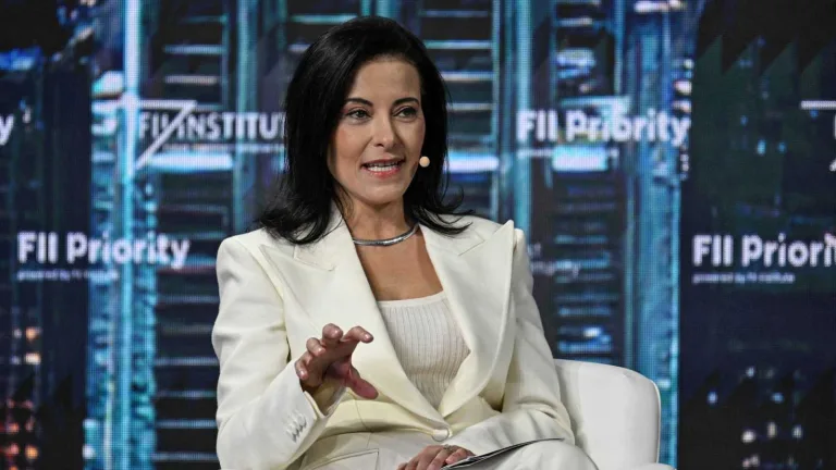 دينا باول ماكورميك تتصدر التريند: مصرية في قلب قيادة «ميتا» fe06c4db 738d 4f9f b721 966179e81e11