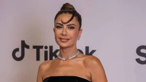 صبا مبارك تكشف أسرار قلبها: الزواج بشروط خاصة ورسالة مؤثرة لوالدها وابنها صبا مبارك