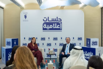 إلياس بو صعب في نادي دبي للصحافة يستعرض ملامح استقرار لبنان وتفوق النموذج الإماراتي