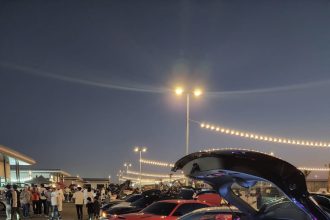 «سياحة عجمان» و«أوتو ديستركت»: شراكة استراتيجية لدعم الترفيه العائلي واستثمارات قطاع السيارات