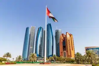 أدنوك ولِعماد تطلقان شراكة بنية تحتية بـ 30 مليار دولار مع GIP وتماسيك لاقتناص فرص النمو الإقليمي