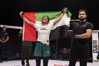 فوز زمزم الحمادي وبطي العامري بنزالات فخر العرب للفنون القتالية بدبي