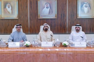 مجلس الوزراء برئاسة محمد بن راشد يعتمد إطار الذكاء الاصطناعي المساعد للحكومة الاتحادية