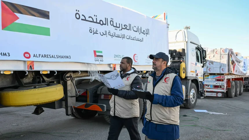 المساعدات الإماراتية لغزة: دخول 4 قوافل جديدة بوزن 930 طناً
