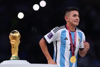 تياجو ألمادا الرهان: تياجو ألمادا 2026: من مقاعد الدقائق المفقودة في مدريد إلى مفتاح أسرار سكالوني للتألق ميسي؟