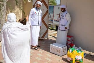 هيئة الأعمال الخيرية العالمية توزع طروداً غذائية بقيمة 3 ملايين درهم