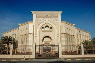 اقتصاد الشارقة يسجل قفزة استثمارية بإصدار وتجديد 6440 رخصة اقتصادية