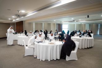 ذكاء عجمان الاصطناعي: أتمتة 30 مبادرة لتنمية وجذب الاستثمارات