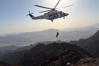 شرطة دبي تنقذ شاباً تاه في جبال حتا عبر منظومة إنقاذ متكاملة