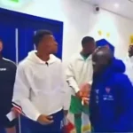 فيديو.. توتر أم خلاف حاد بين امبابي وكانتي.. هل يؤثر الخلاف على منتخب فرنسا في غرفة الملابس
